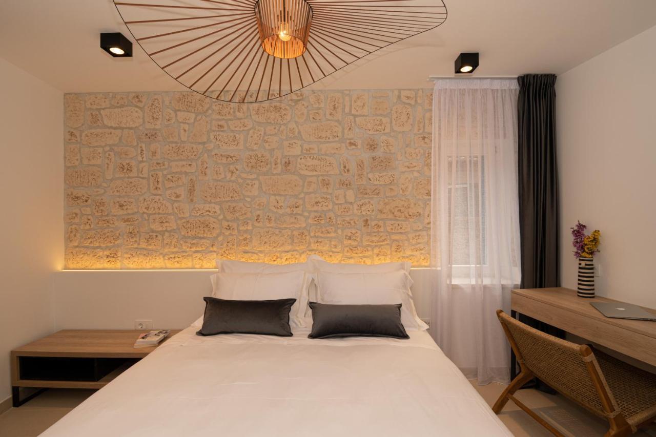 St. Clara Old Town Aparthotel Šibenik Exteriör bild