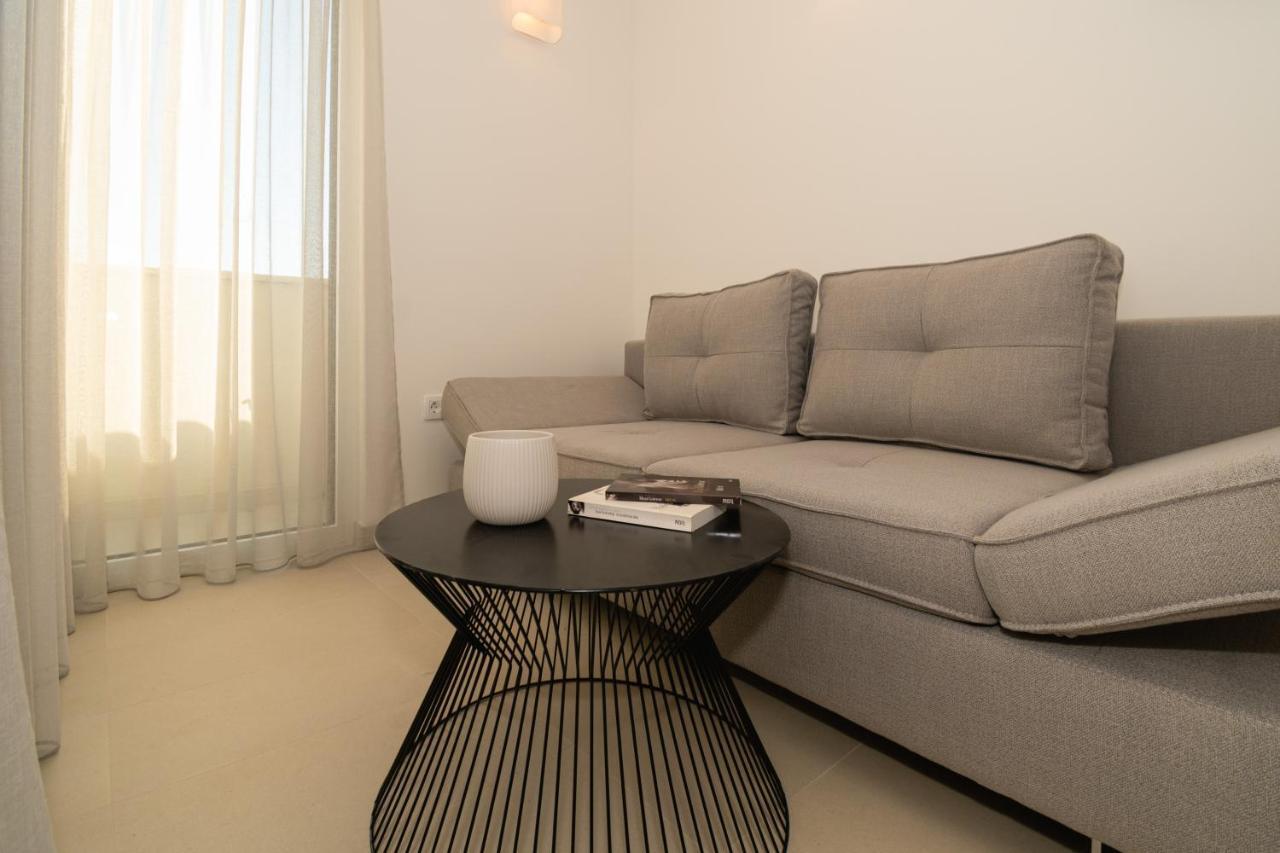 St. Clara Old Town Aparthotel Šibenik Exteriör bild