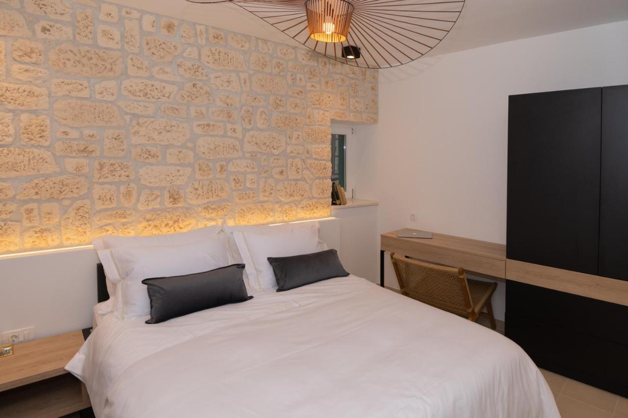 St. Clara Old Town Aparthotel Šibenik Exteriör bild
