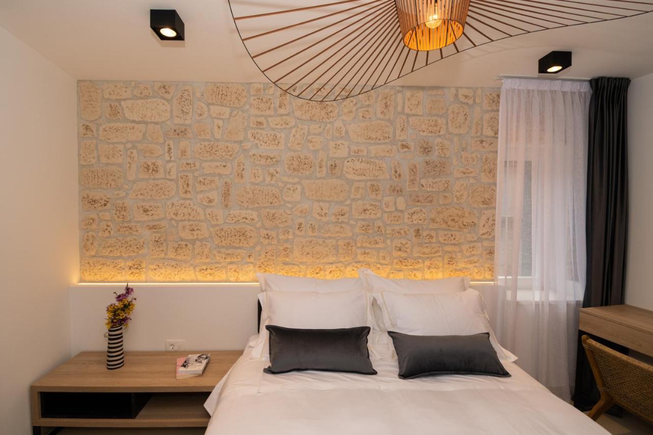 St. Clara Old Town Aparthotel Šibenik Exteriör bild