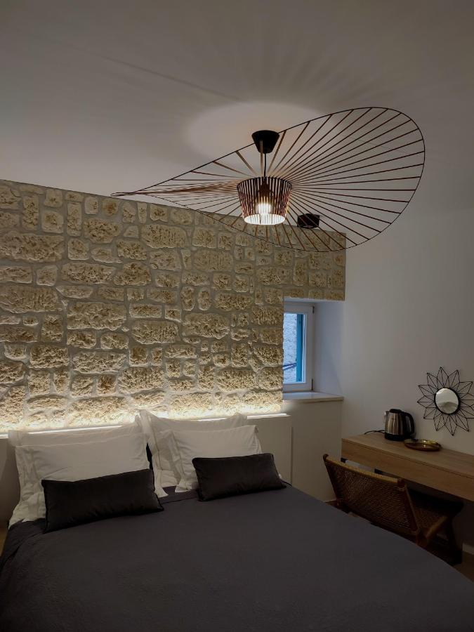St. Clara Old Town Aparthotel Šibenik Exteriör bild